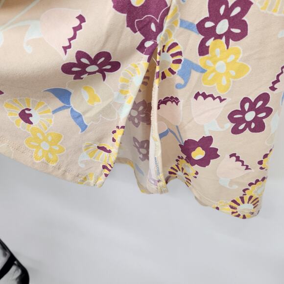 NWT LuLaRoe Buttermilk Floral Oversized Perfect T Swing Top Women's XXS - Picture 4 of 8